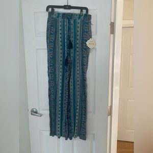 Multi-color light weight pants.